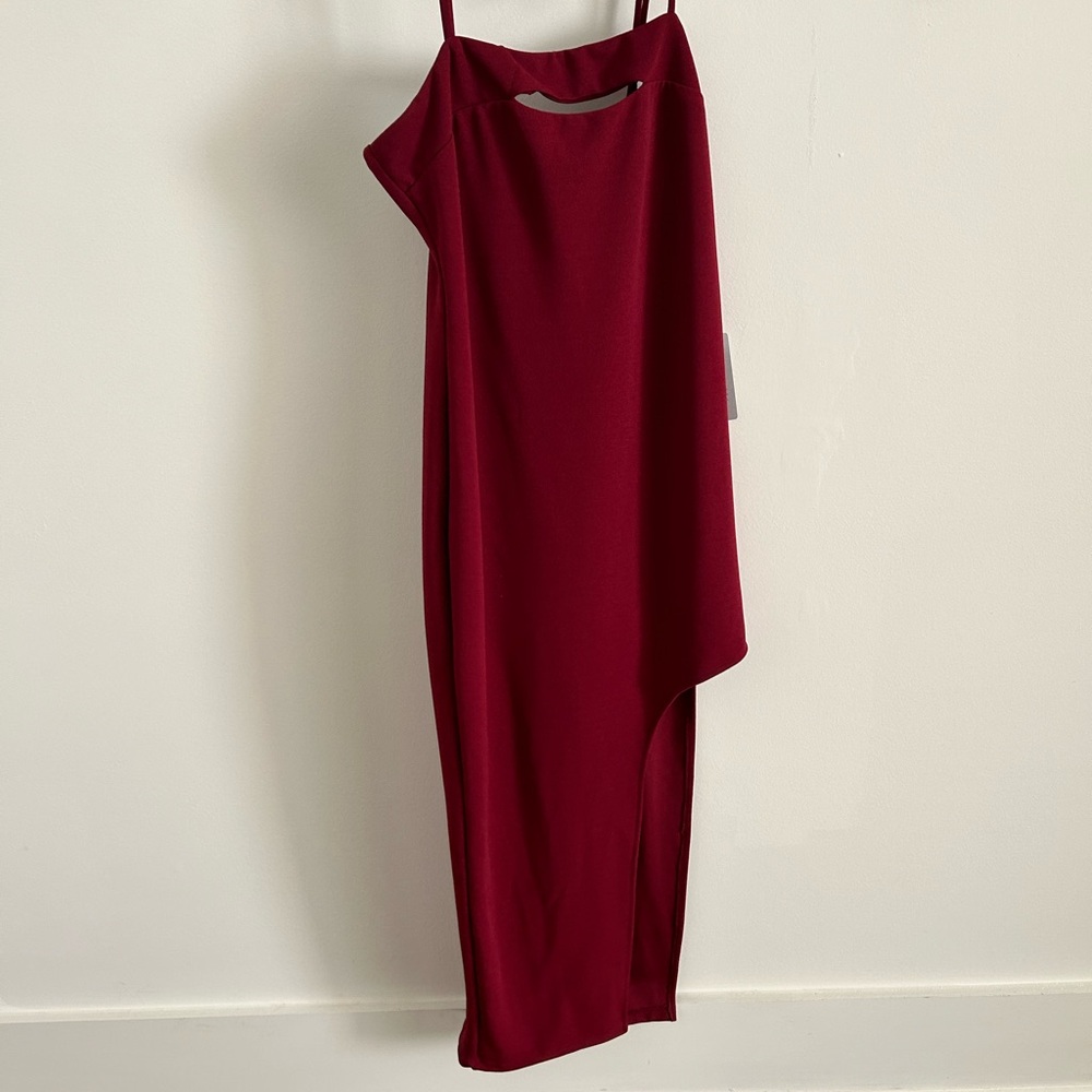 Burgundy midi dress. Never worn